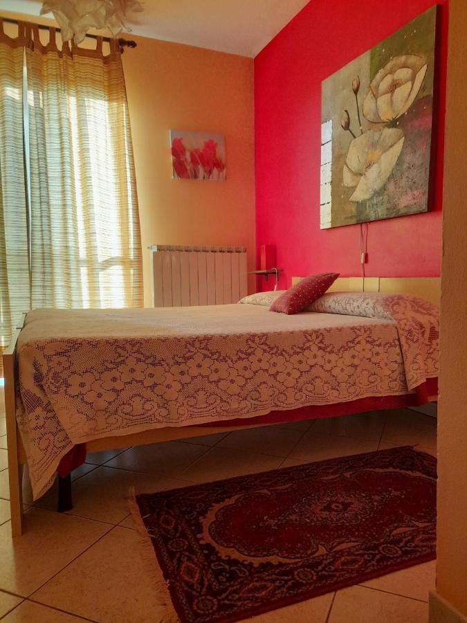 Montelupo Albese Agriturismo La Ruota מראה חיצוני תמונה